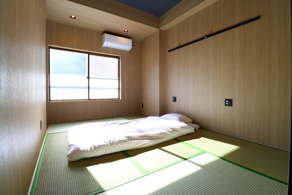 リニューアル和室 (BTなし) 禁煙 客室2 | 湯治の宿 妙見館