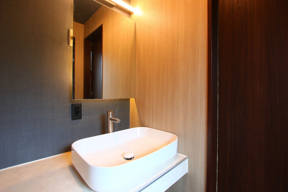 ベーシック ツインルーム 客室1 | 湯治の宿 妙見館