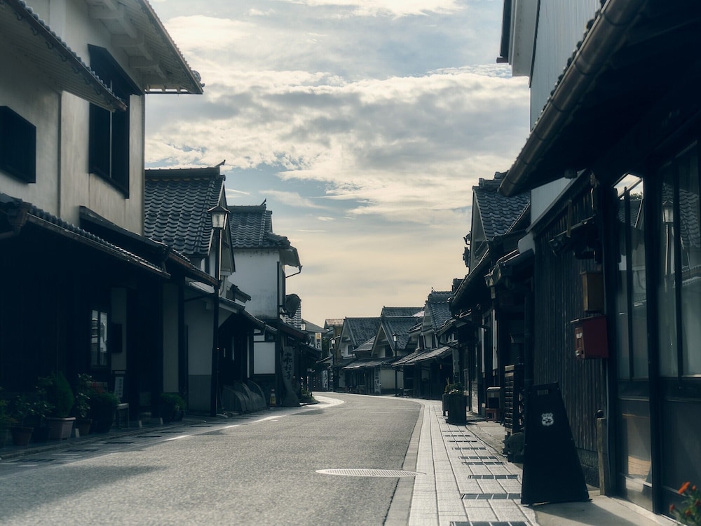 ツインルーム 禁煙 ストリート ビュー1 | グランヴィリオホテル丹波篠山 和蔵