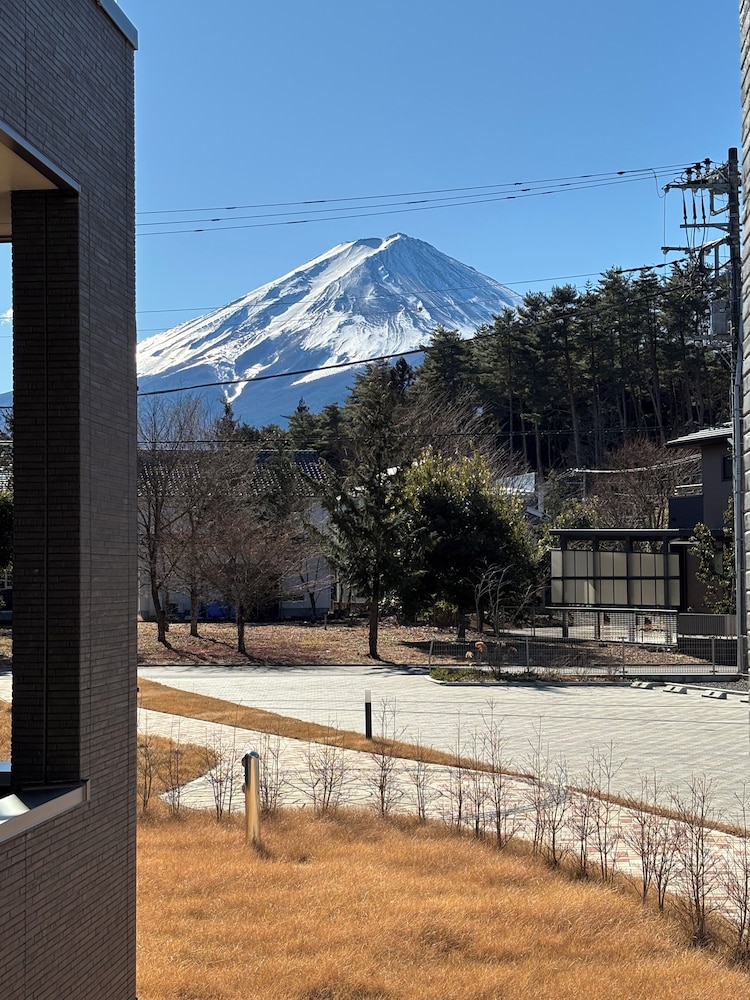 ツインAタイプ1階富士山側 禁煙 マウンテン ビュー0 | The Noborisaka Village