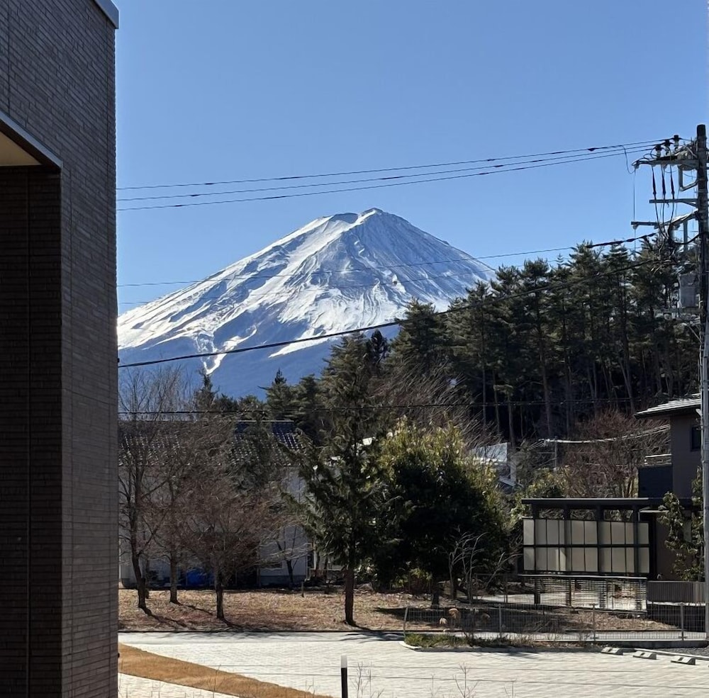 ツインAタイプ1階富士山側 禁煙 テラス / パティオ0 | The Noborisaka Village