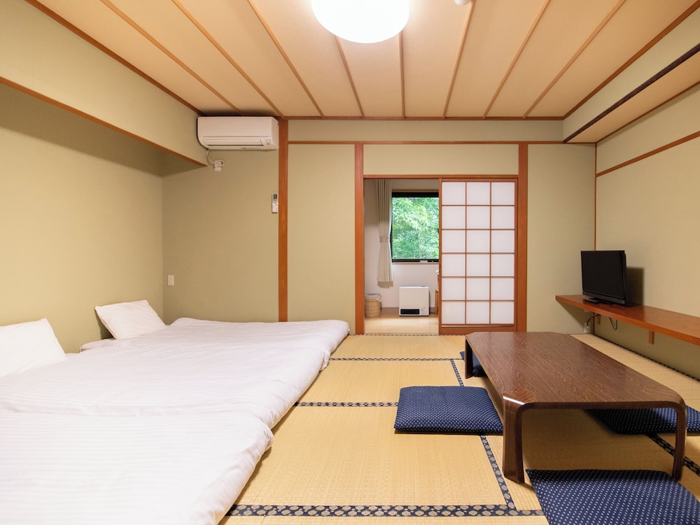 和風トリプルルーム 禁煙 | 富士たから荘 旭日館
