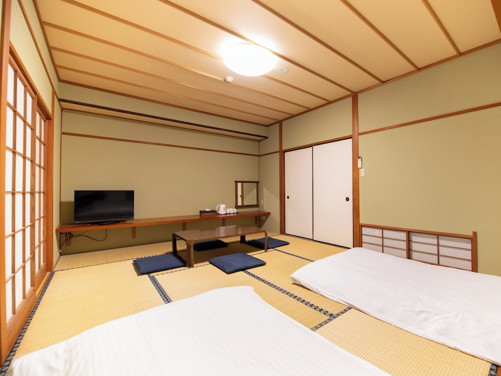 和風クワドラプルルーム 禁煙 客室1 | 富士たから荘 旭日館