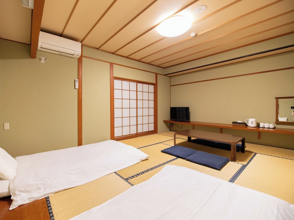 和風クワドラプルルーム 禁煙 客室2 | 富士たから荘 旭日館