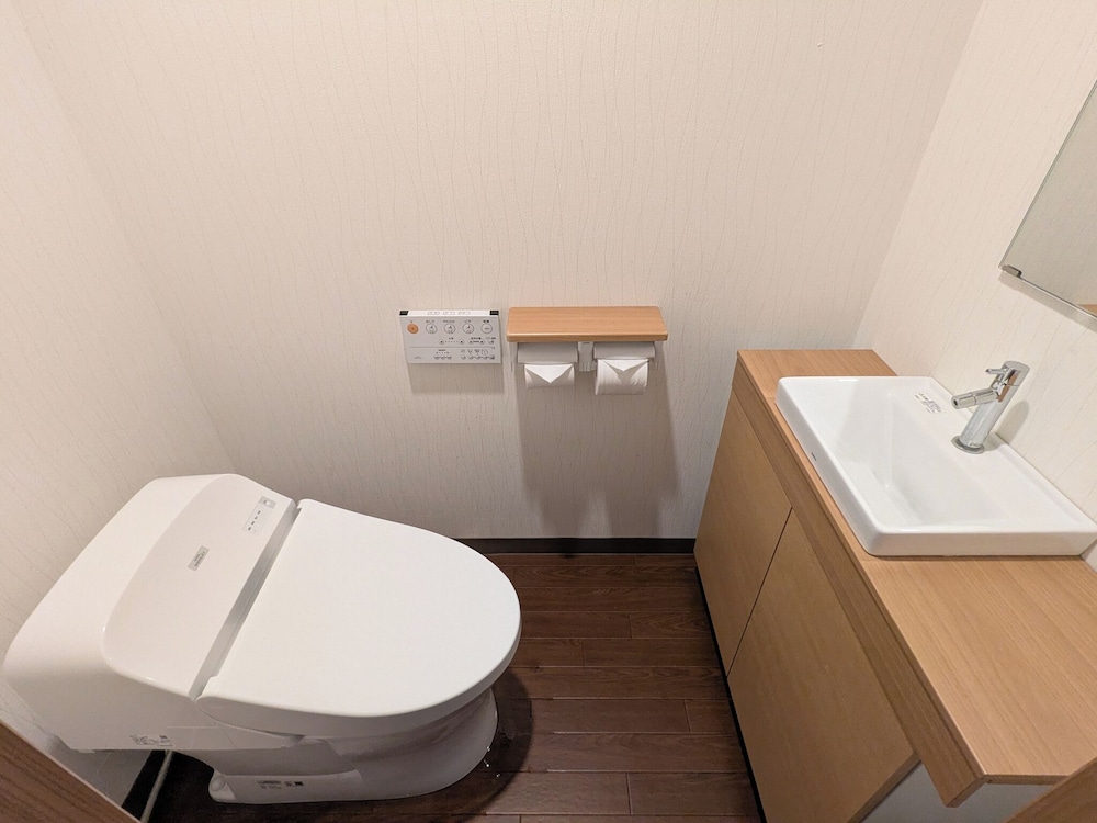 デラックス ルーム 6 ベッドルーム 禁煙 客室7 | 富士たから荘　旭日館