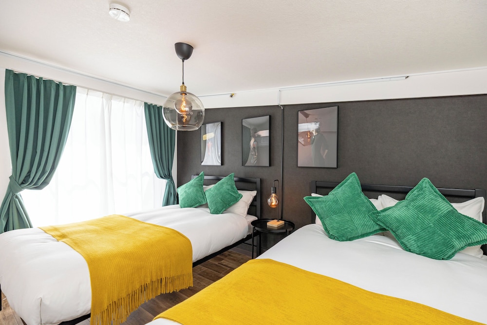 客室1 | Seeds Nipponbashi