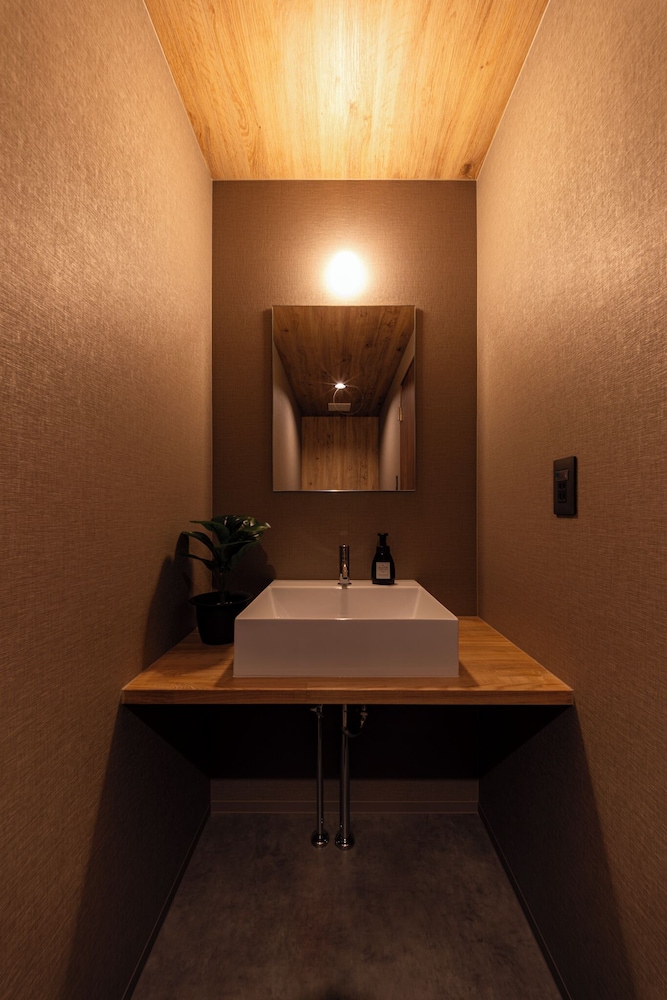 デザイン アパートメント バスルーム1 | おやど紀伊国屋宝町