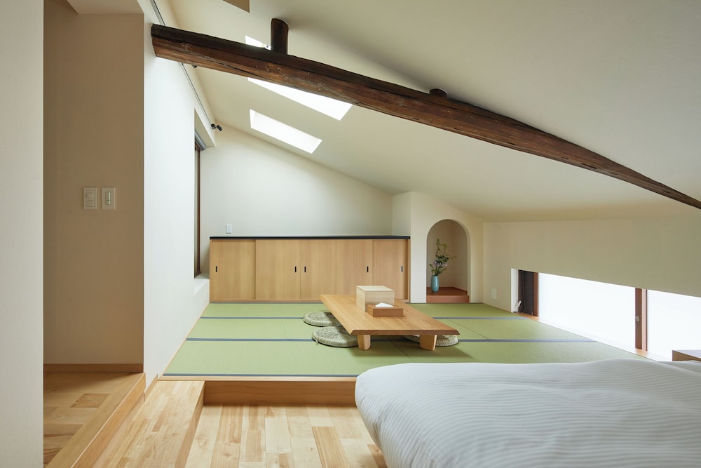 スーペリア ツインルーム ダブルベッド 2 台 | Enso Machiya