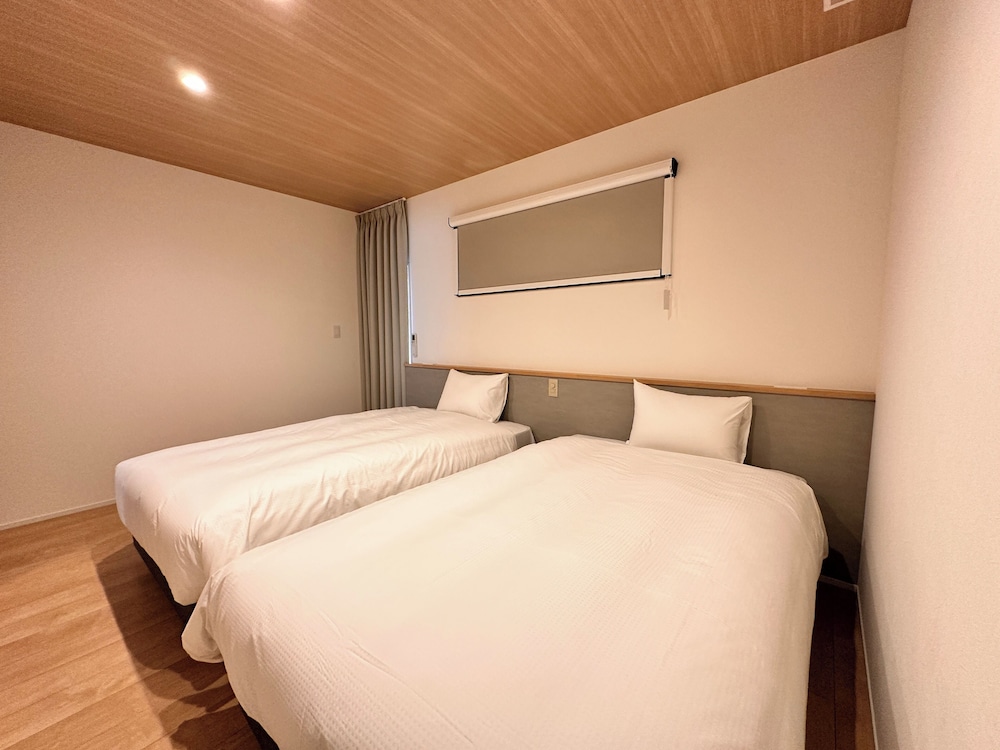 ヴィラ ガーデンビュー 客室2 | 葵スイート高山