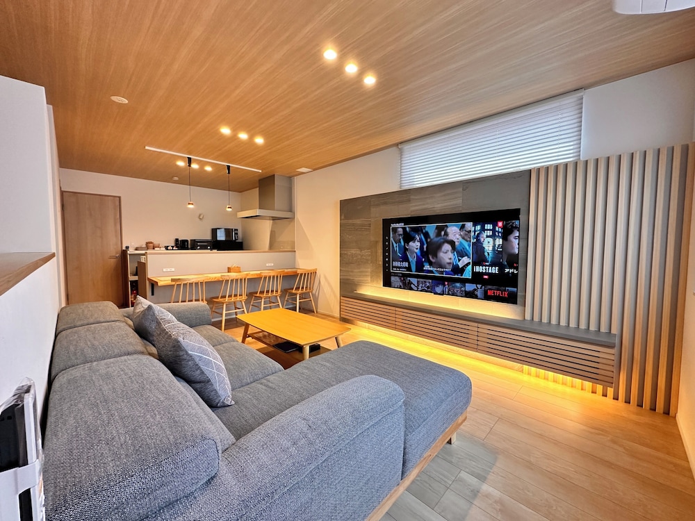 ヴィラ ガーデンビュー | 葵スイート高山