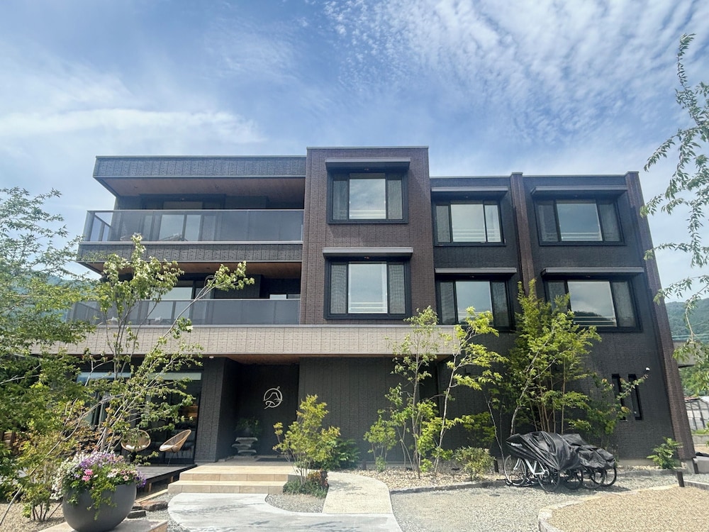 メインイメージ | 富士山と河口湖とホテル風鈴