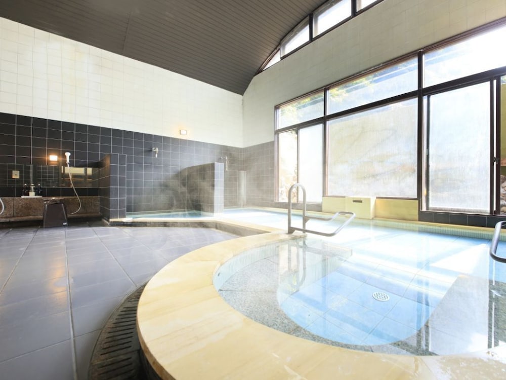 ベーシック 4 人部屋 禁煙 ガーデンビュー 温泉0 | ゆとりろ別府