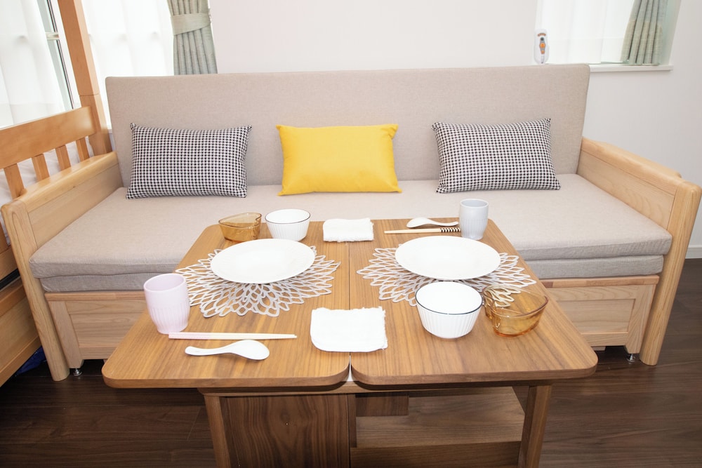 コンフォート アパートメント ダブルベッド 1 台ソファーベッド付き シティビュー 専用キッチン7 | 东京民宿 御縁宿