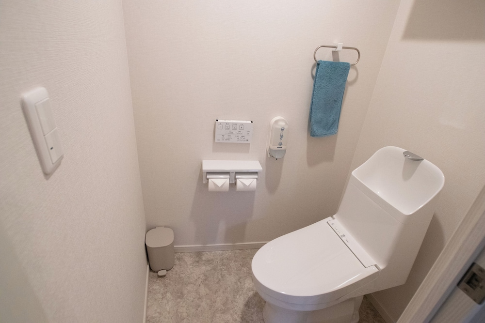 和風アパートメント シティビュー バスルームのシンク2 | 东京民宿 御縁宿