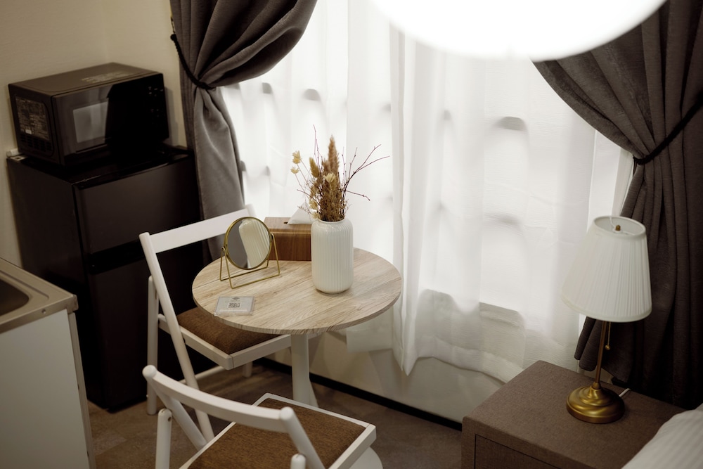 デラックス ダブルルーム 禁煙 小型冷蔵庫0 | ルチル池袋東京