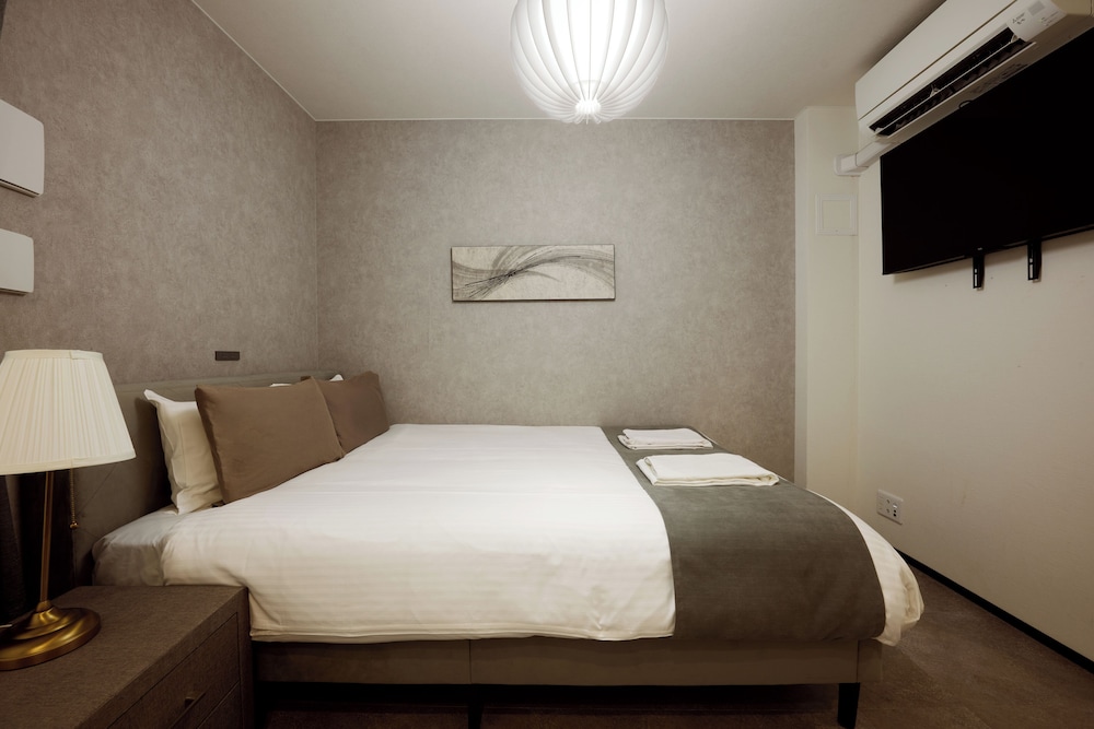 デラックス ダブルルーム 禁煙 客室2 | ルチル池袋東京