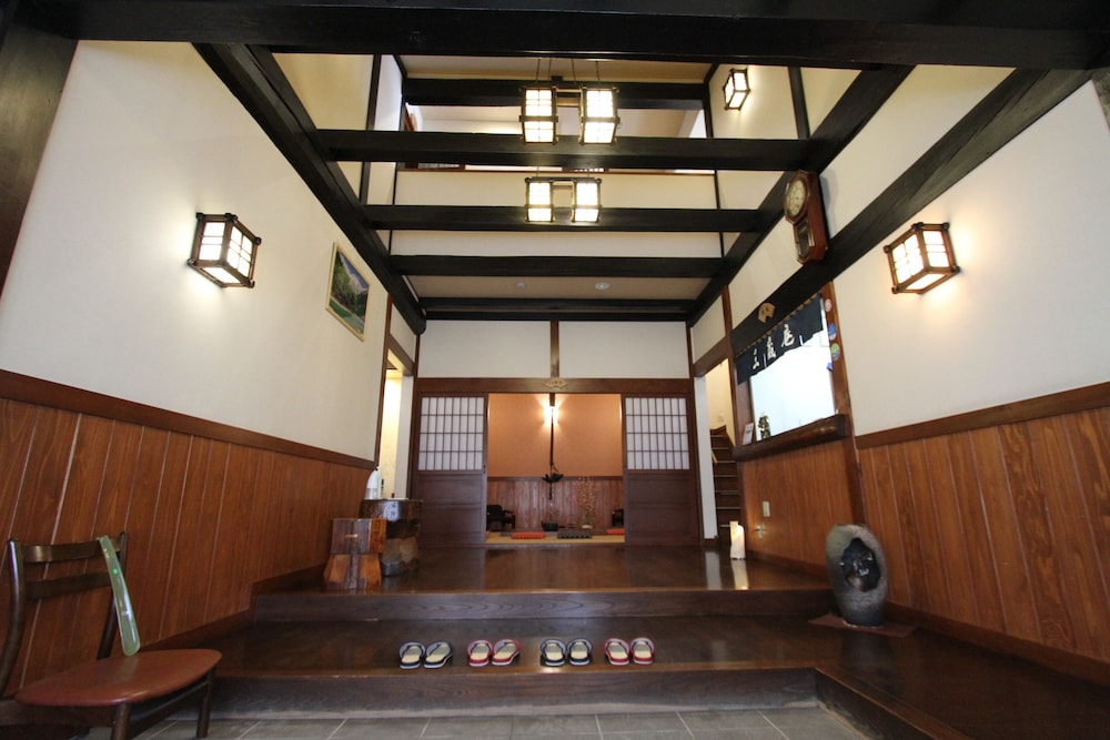 フロント1 | 湯う香三蔵庵