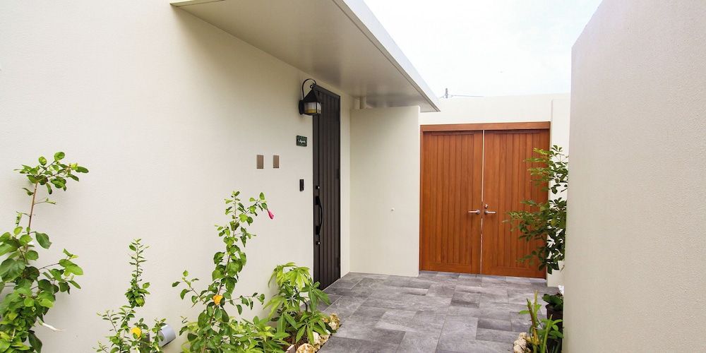 スーペリア ヴィラ 1 ベッドルーム ジェットバス 客室2 | villa LIFE INDAH sumuide