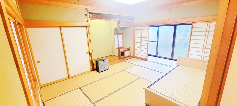 ファミリー ルーム | ゲストハウス＆シェアハウス カリマ安曇沓掛