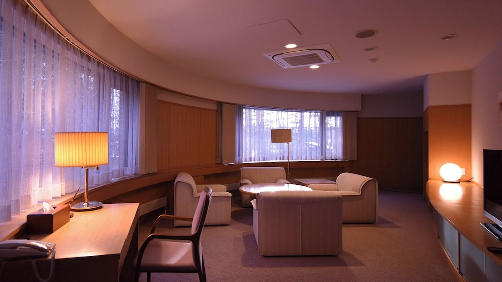 エグゼクティブ スイート | 軽井沢芸術倶楽部