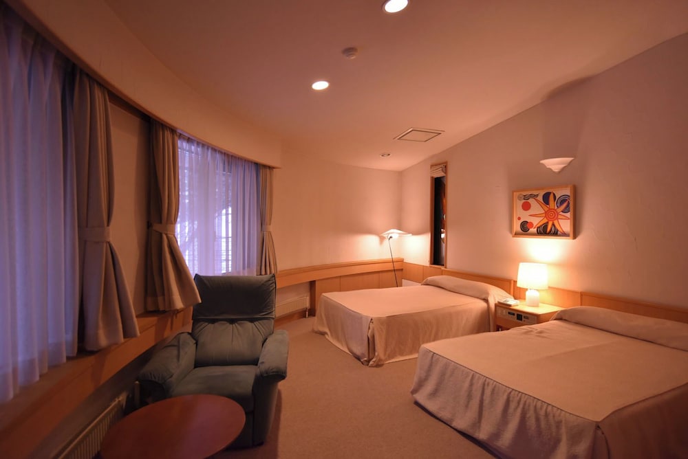 エグゼクティブ ツインルーム | 軽井沢芸術倶楽部