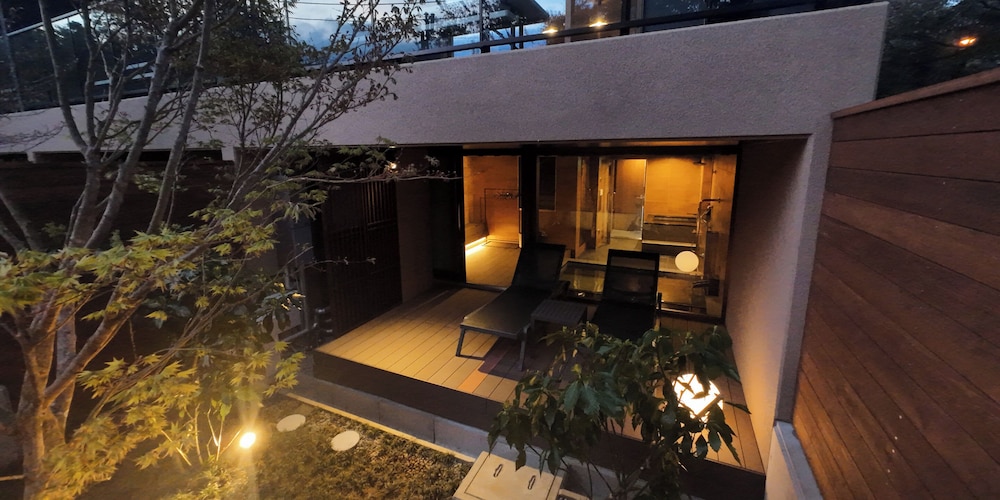 [A]「LOCA THE CLASS.」特別室/8名定員 バスルーム10 | Rakuten STAY VILLA 箱根桃源台