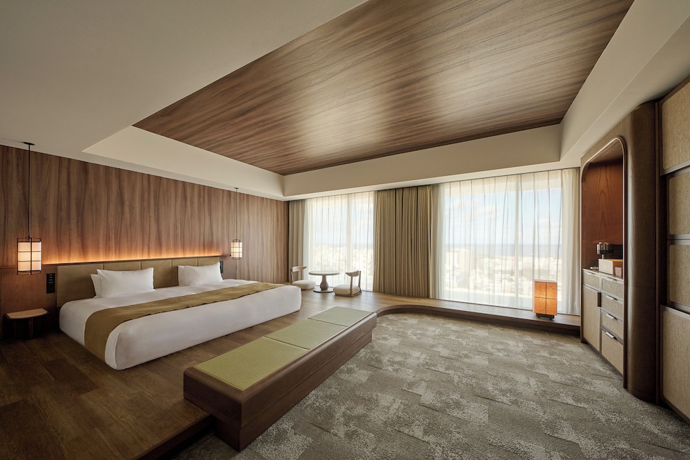 エグゼクティブフロア　デラックス　キング　禁煙 | ザ ロイヤルパークホテル アイコニック 那覇