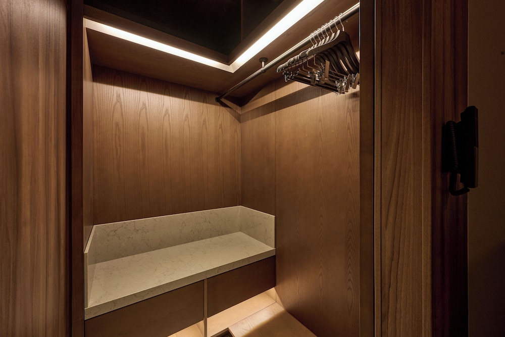 エグゼクティブフロア　デラックス　コーナーツイン　禁煙 客室2 | ザ ロイヤルパークホテル アイコニック 那覇