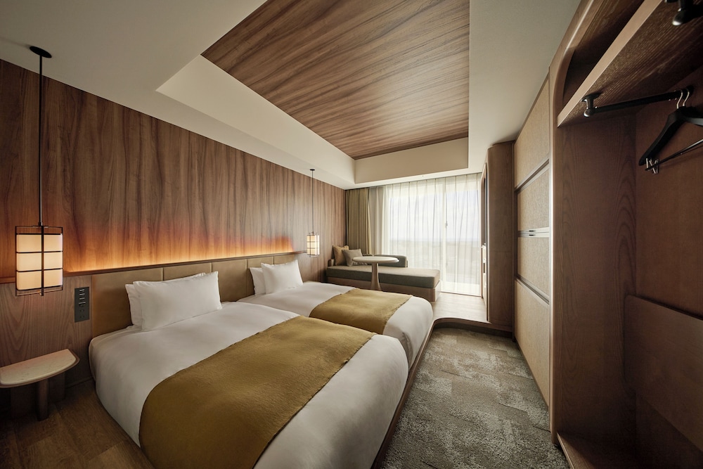 エグゼクティブフロア　スーペリア　ツイン　最大3名用　禁煙 客室1 | ザ ロイヤルパークホテル アイコニック 那覇