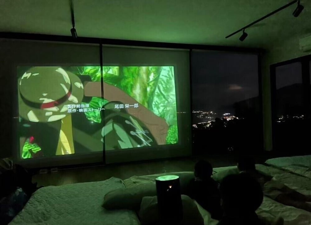 ベーシック ルーム シービュー リビング エリア0 | 海が見える遊び場　The BooX