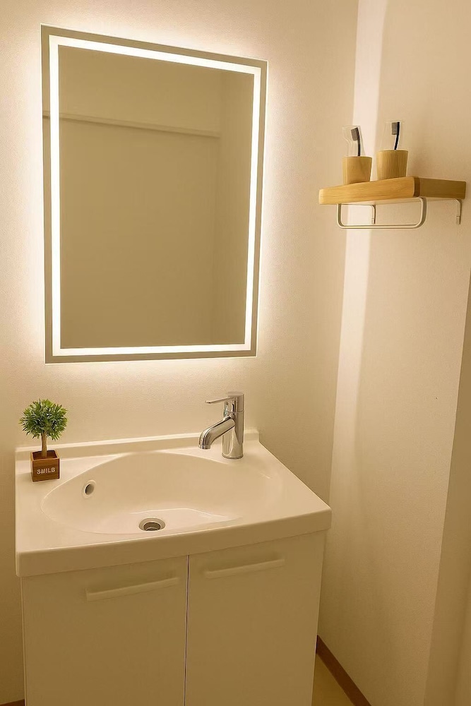 ツインルーム (401) バスルーム4 | 青麦宿泊　西早稲田