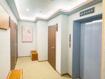 青麦宿泊　西早稲田