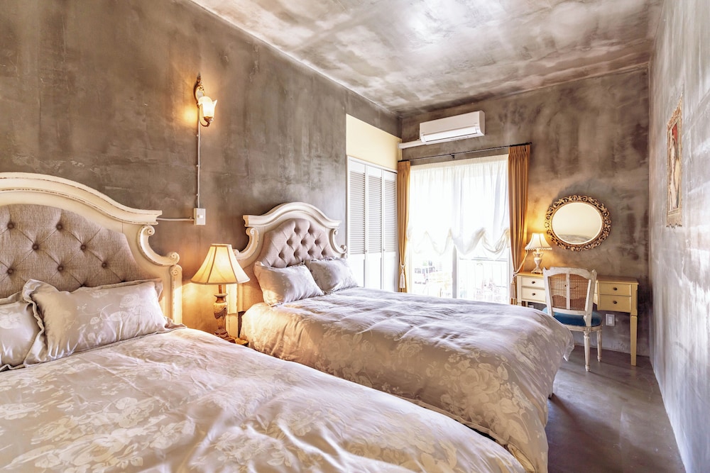 スーペリア ヴィラ オーシャンビュー 客室1 | ビーチフロントプール＆BBQテラス付の貸別荘 Anniversario