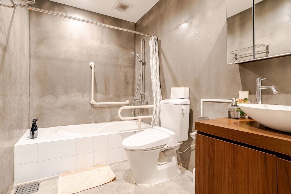 スーペリア ヴィラ 3 ベッドルーム オーシャンビュー 客室15 | ビーチフロントプール＆BBQテラス付の貸別荘 Anniversario