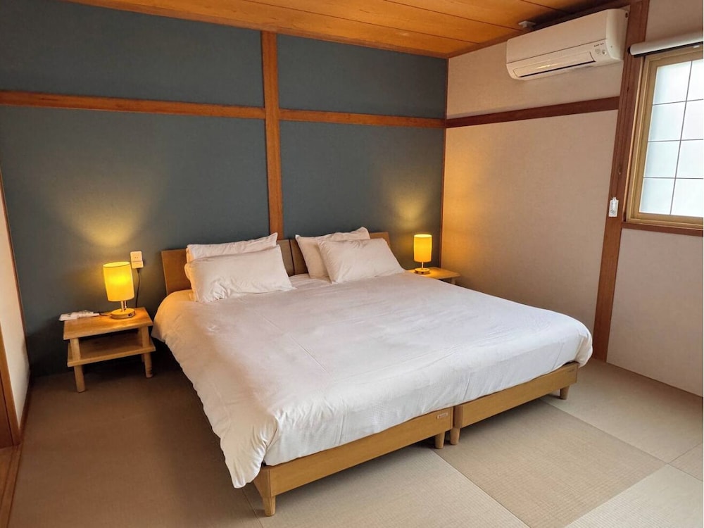 ファミリー ヴィラ マウンテンビュー 客室12 | 5 Peaks Villa