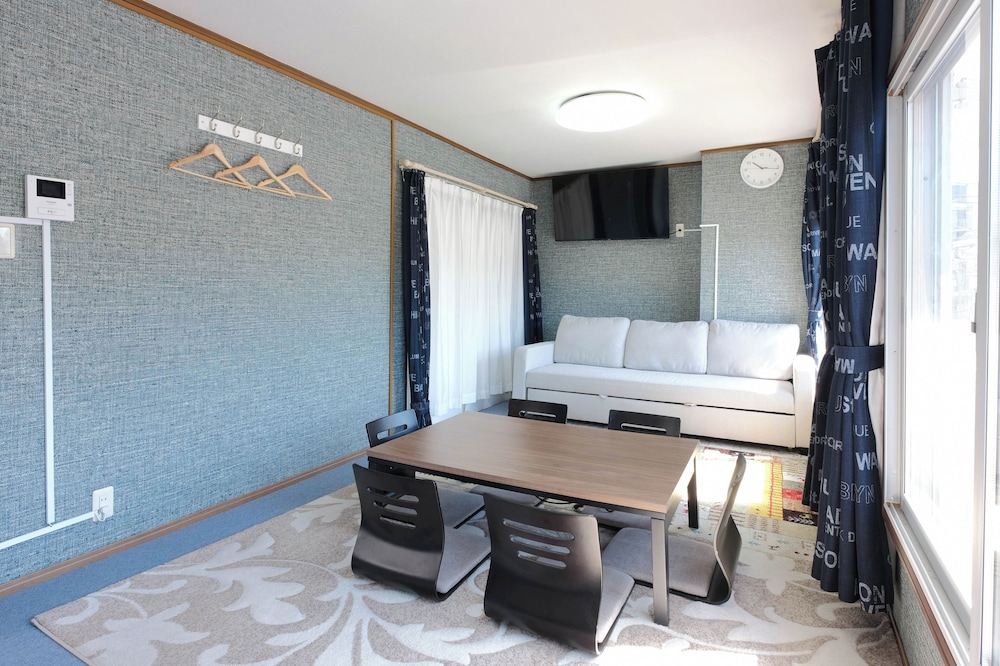 アパートメント リビング エリア2 | Nice Pad