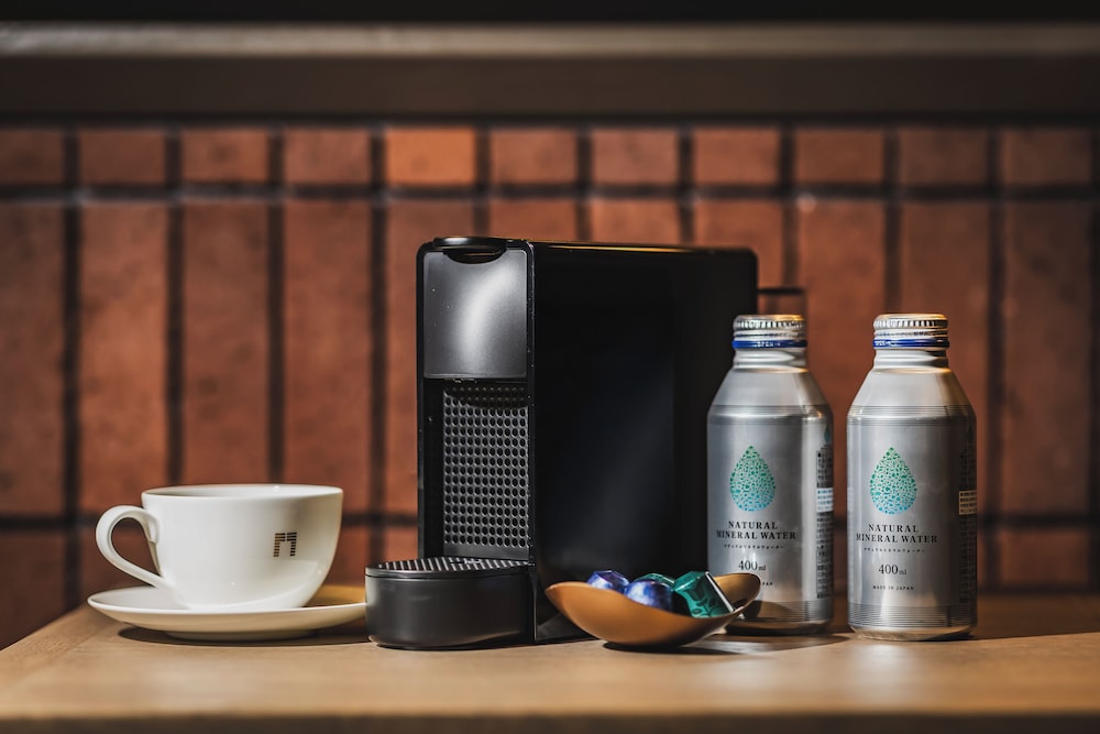 スタンダード ハリウッドツインルーム 禁煙 客室の設備とサービス1 | THE GATE HOTEL札幌 by HULIC