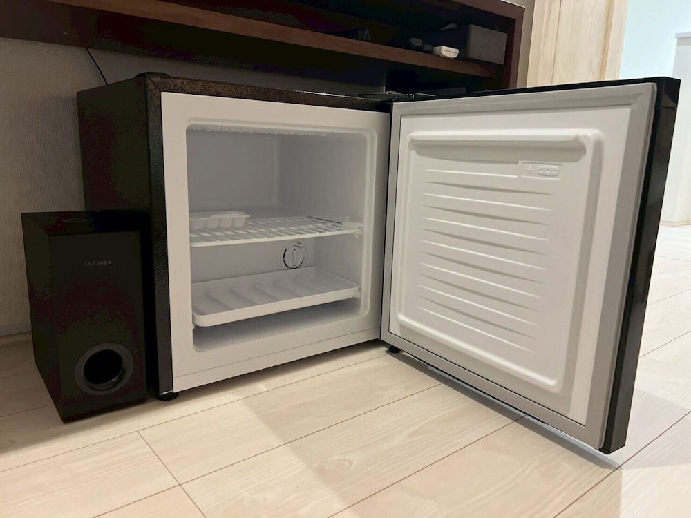 ハウス 小型冷蔵庫0 | Seaside Condo Nagisa House