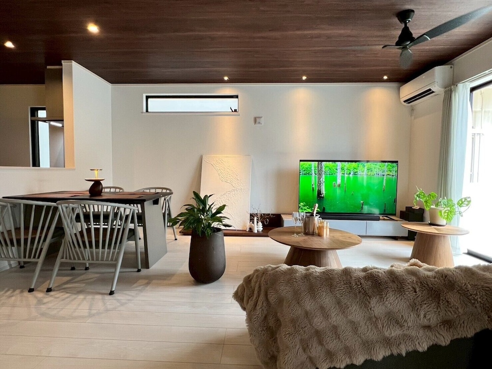 ハウス リビング エリア0 | Seaside Condo Nagisa House