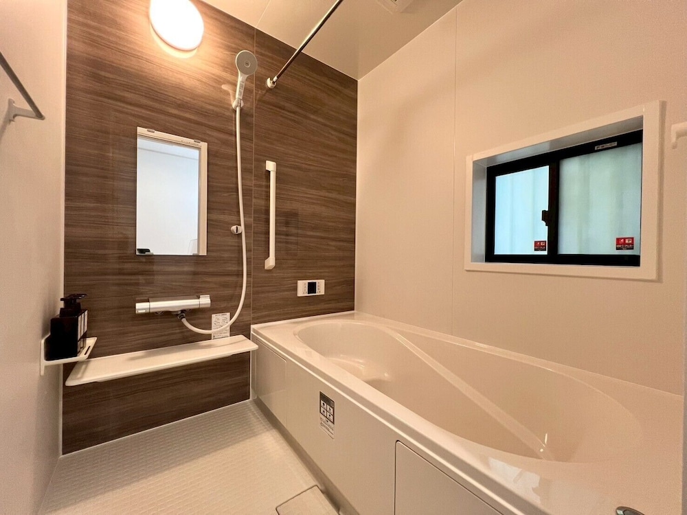 ハウス バスルーム2 | Seaside Condo Nagisa House