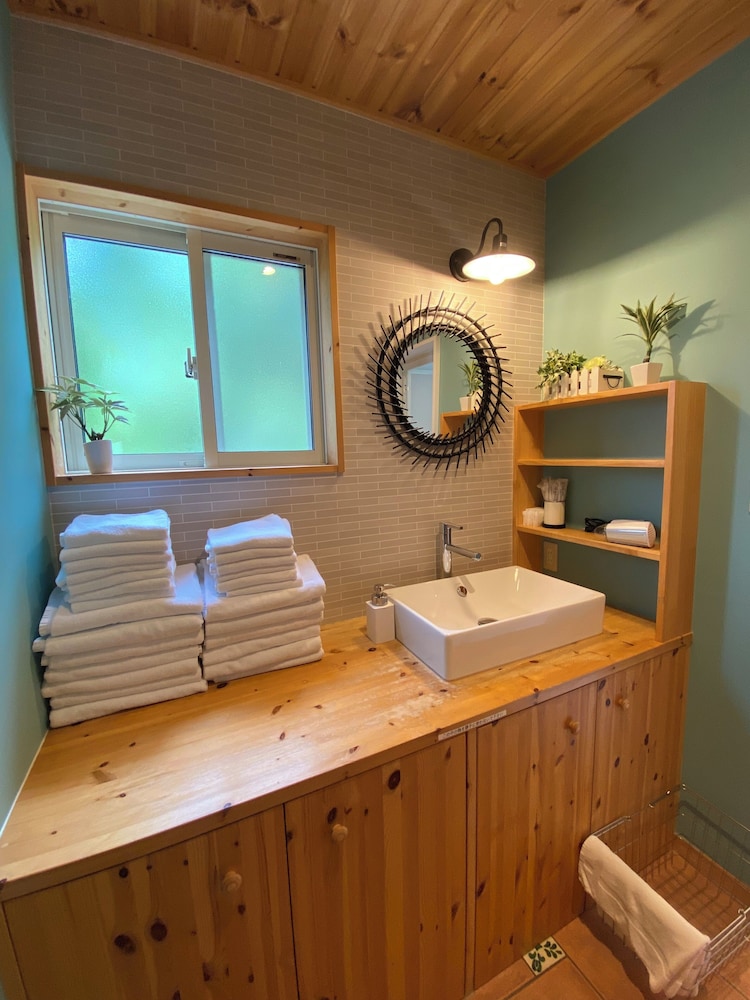 スタンダード ヴィラ バスルーム0 | RetreatCamp まほろば