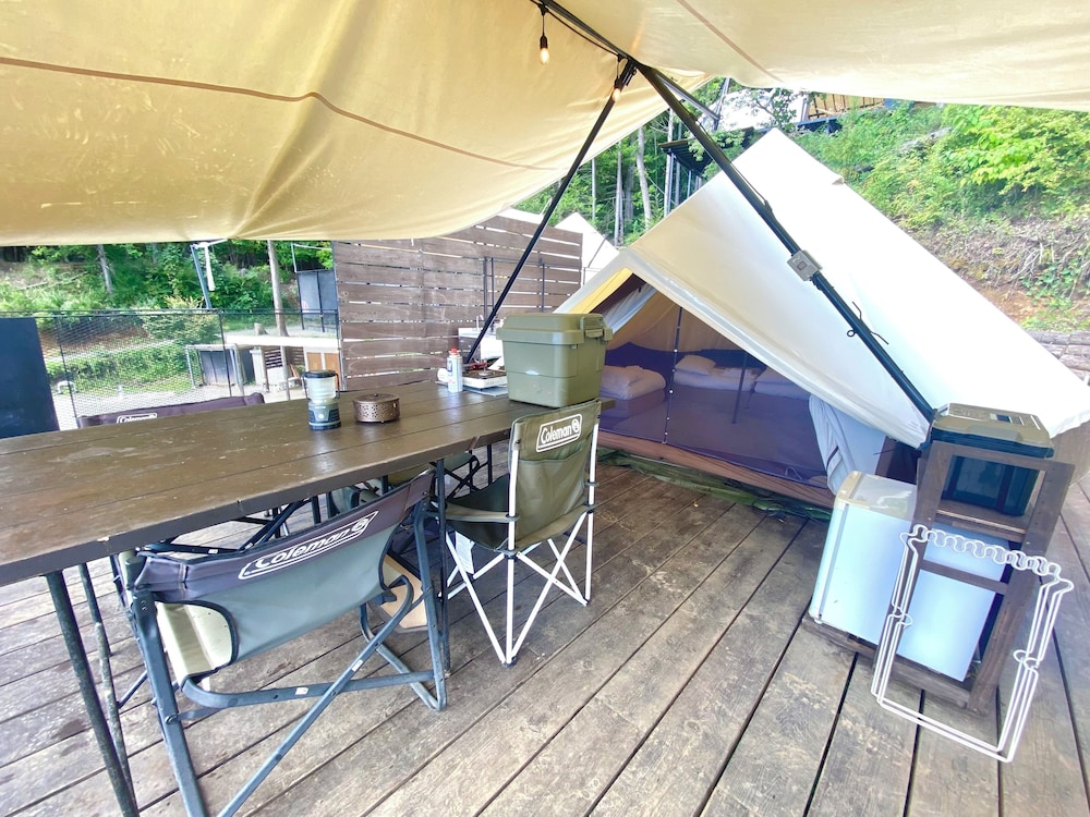 スタンダード テント テラス / パティオ1 | RetreatCamp まほろば