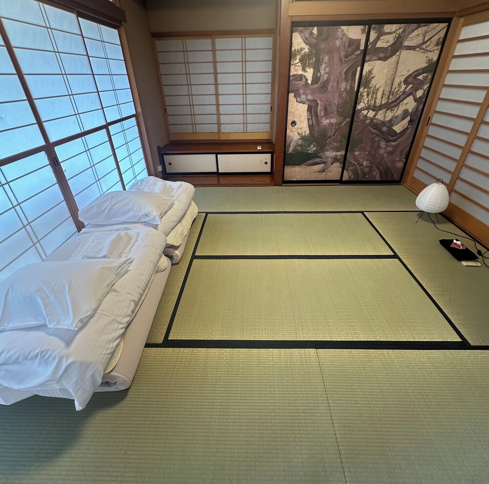エグゼクティブ ハウス 客室2 | RetreatCamp まほろば