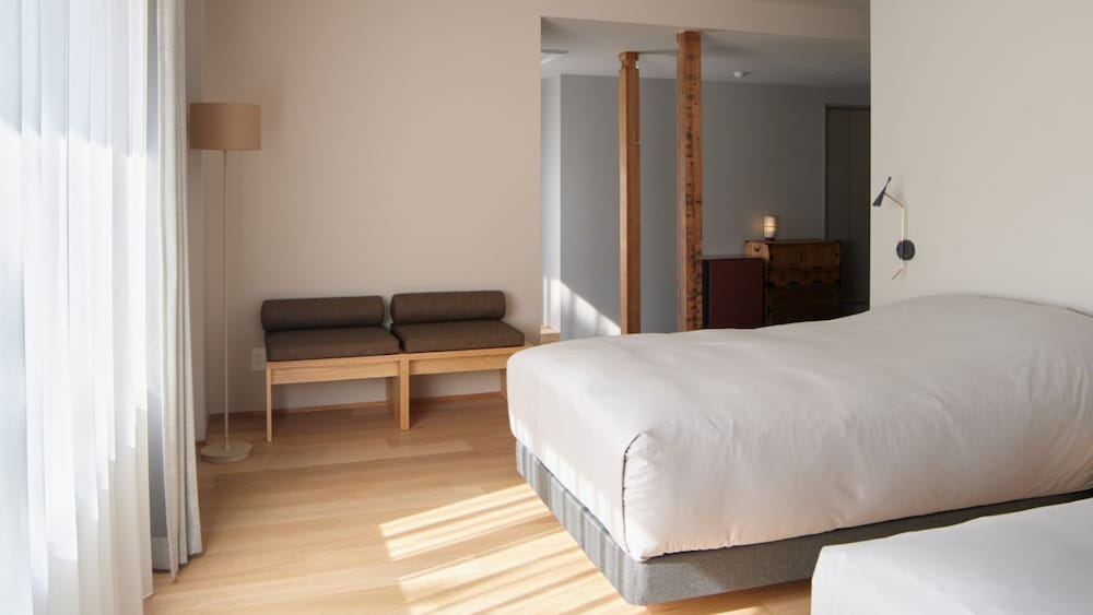 202 レイクビュー ジュニアスイート [2F 43平米] 禁煙 | HOTEL MIYAM MATSUBARAKO