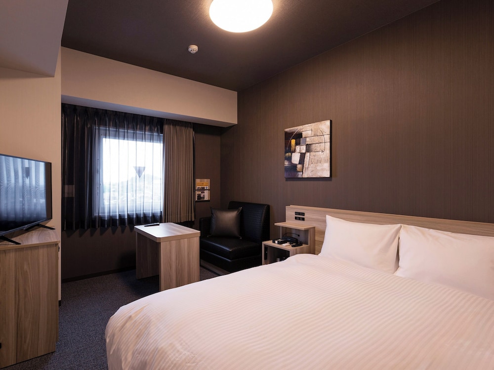 ダブルルーム 禁煙 | ホテルルートイン射水