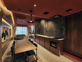illi Tria Shibuya