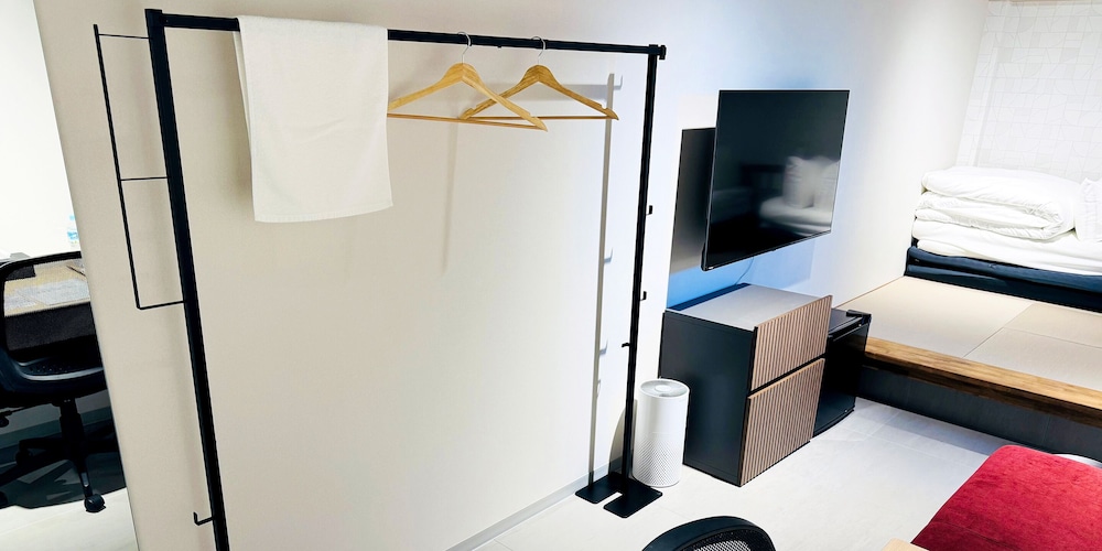 4 人部屋 客室4 | マーケットステイ新宮