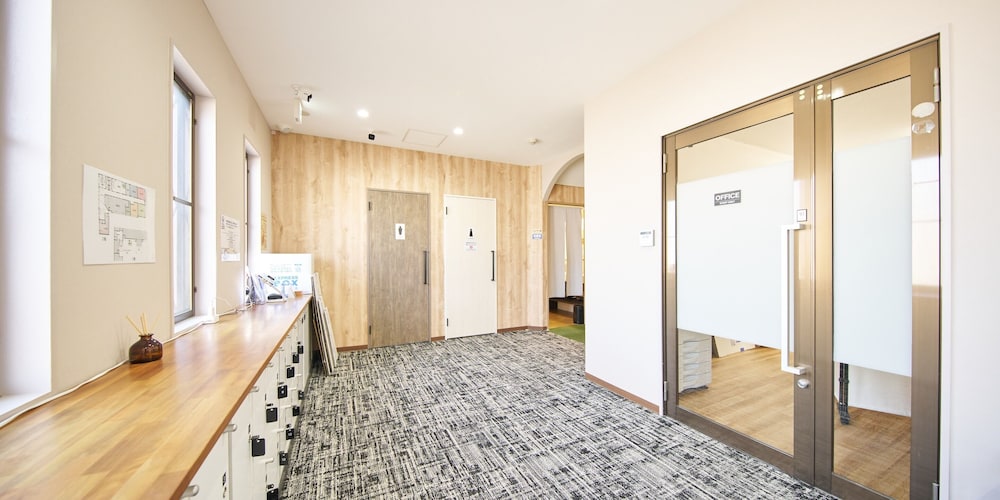 内部エントランス1 | マーケットステイ新宮