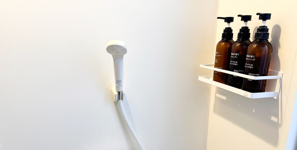 4 人部屋 客室9 | マーケットステイ新宮