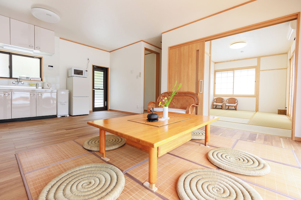 ファミリー アパートメント 禁煙 ガーデンビュー | 宿坊 国昌寺